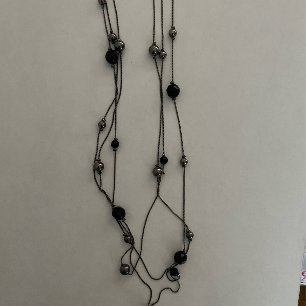 Very long gun powder color necklace